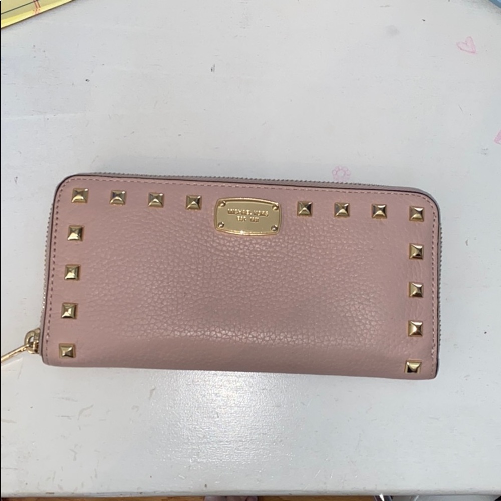 Michael Kors wallet